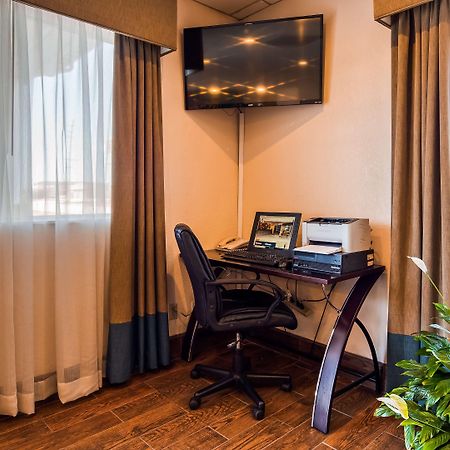 Best Western Ottawa Inn Екстер'єр фото