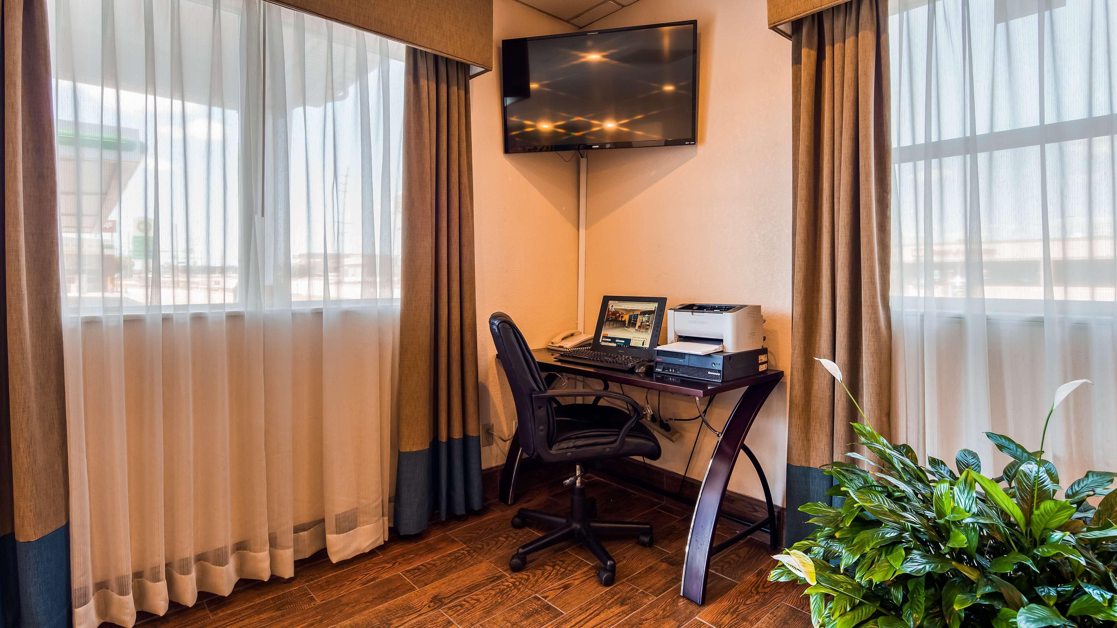 Best Western Ottawa Inn Екстер'єр фото
