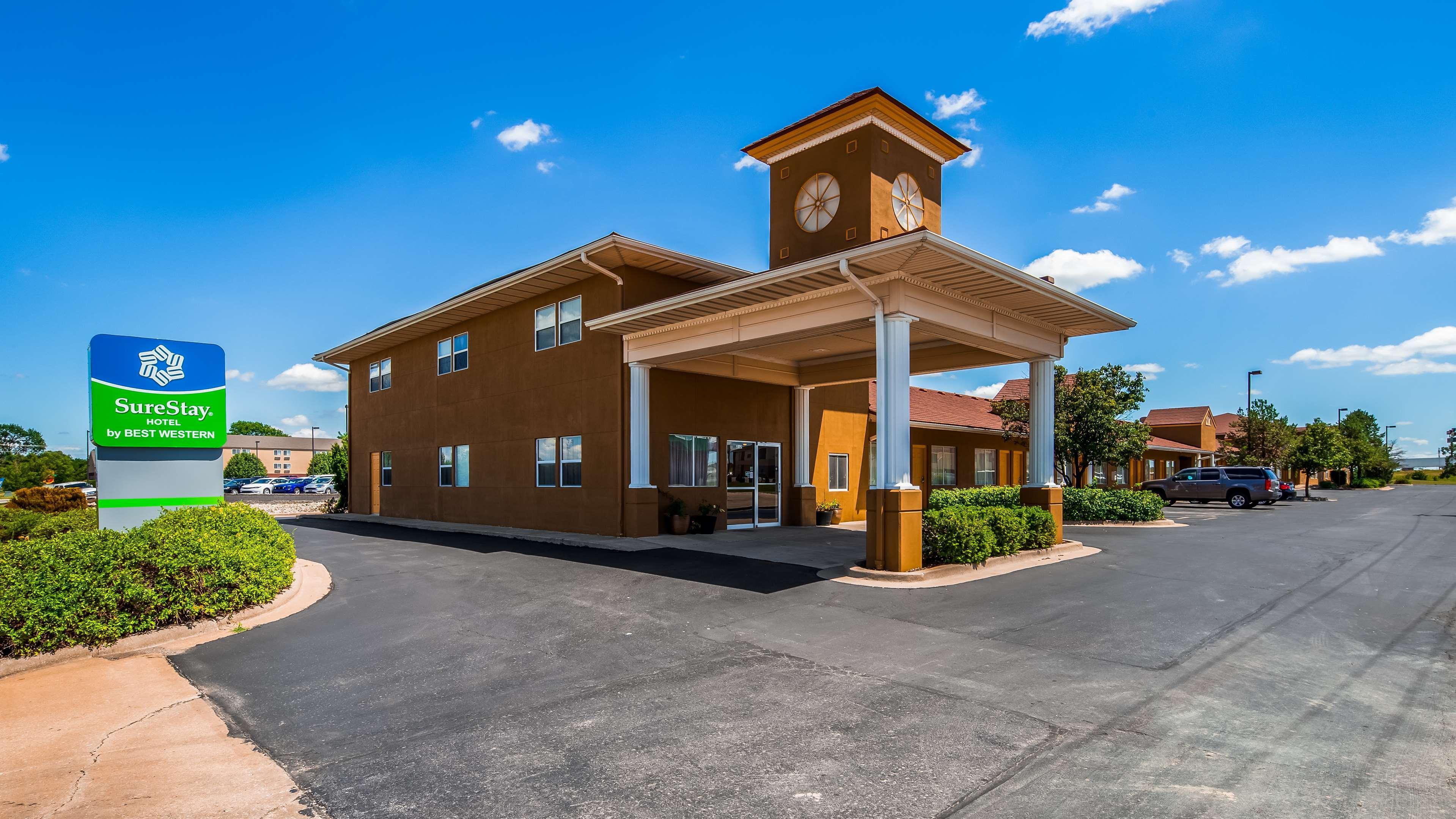 Best Western Ottawa Inn Екстер'єр фото